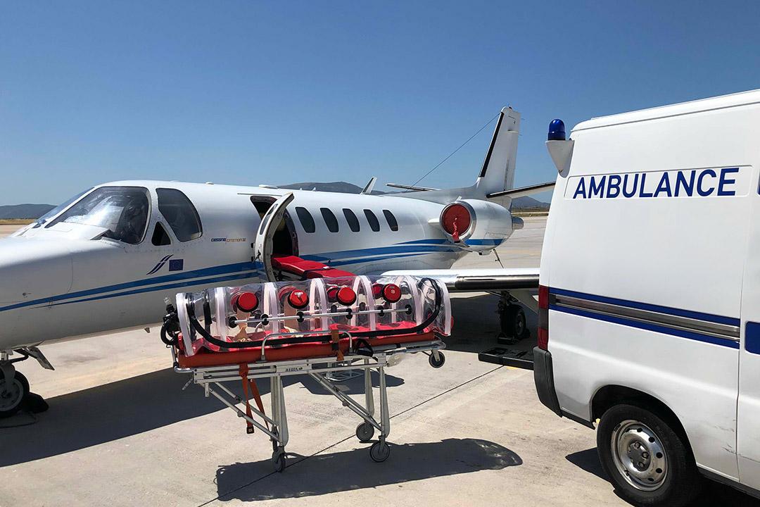 Bed-to-Bed service, ground and air ambulance